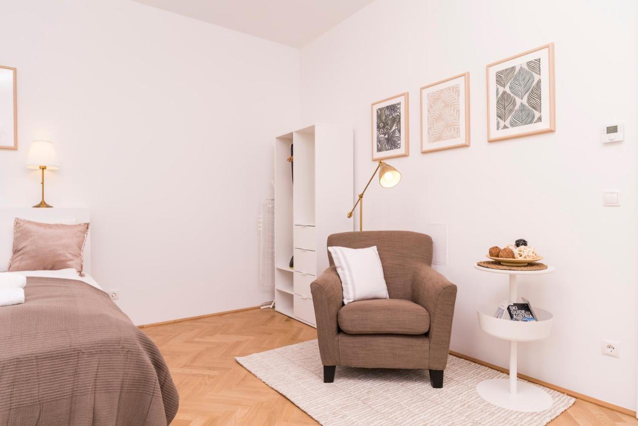 Ferienwohnung Heart Of Ottakring Wien Exterior foto